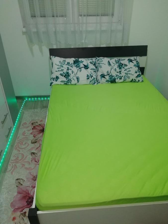 Apartman Visoko-Oaza Mira Εξωτερικό φωτογραφία