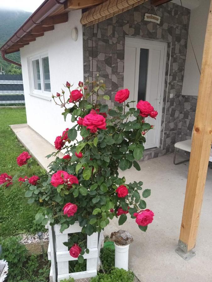 Apartman Visoko-Oaza Mira Εξωτερικό φωτογραφία