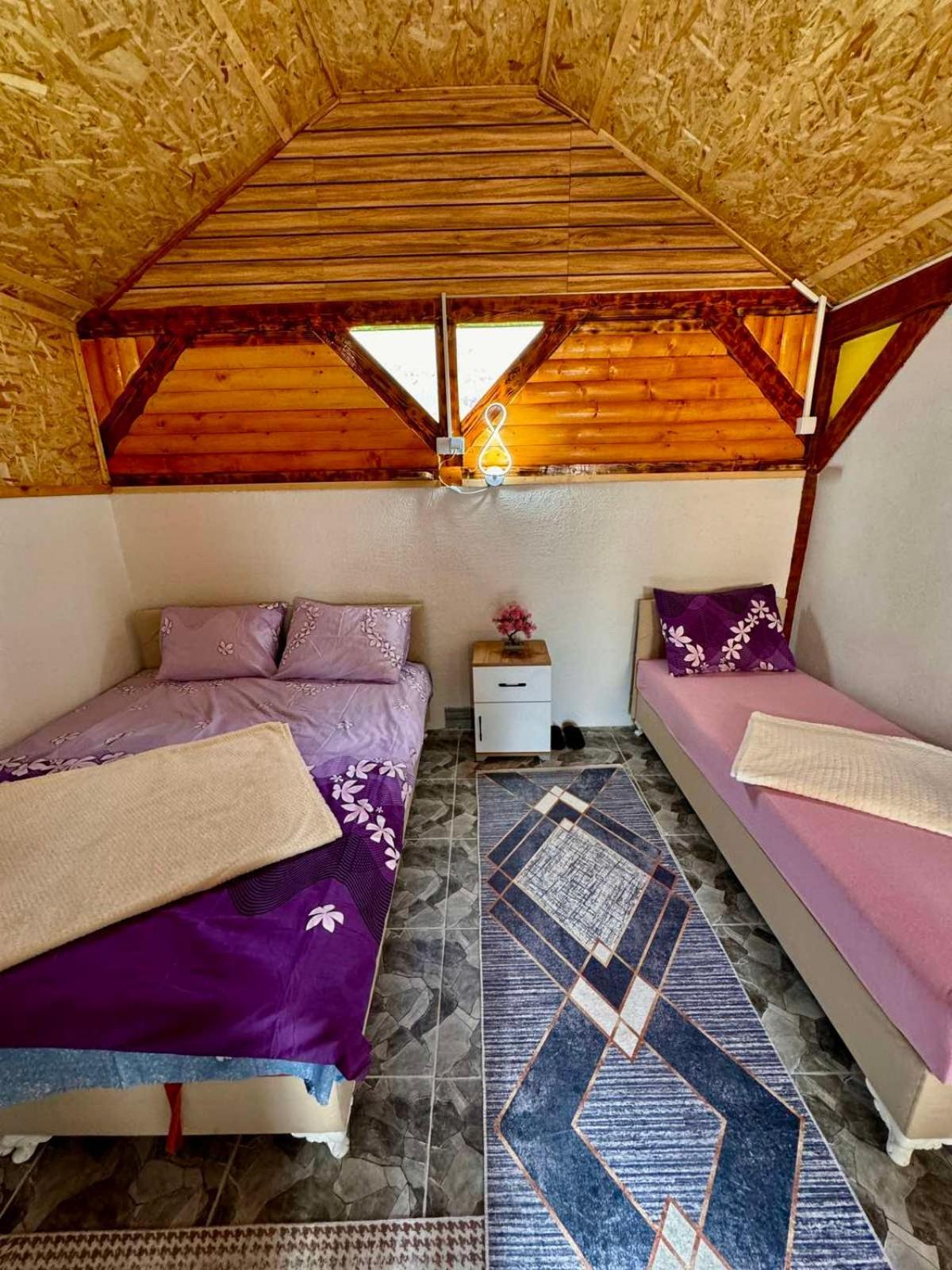 Apartman Visoko-Oaza Mira Εξωτερικό φωτογραφία